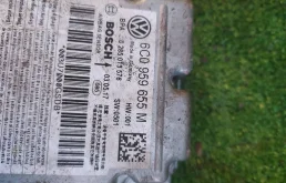 Блок SRS для Skoda Rapid 2015 года на фотографиях