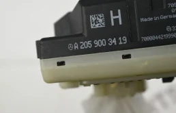 Замок зажигания для Mercedes-Benz C class 2016 года на фотографиях