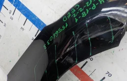 Крыло правое для Kia Ceed на фотографиях