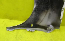 Крыло правое для Citroen Berlingo 2009 года на фотографиях