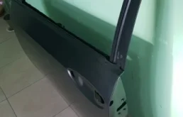 Дверь передняя левая для Toyota Corolla 2014 года на фотографиях