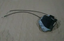 замок задней правой двери (69050-02102) для Toyota Avensis Седан T270 2008-2018