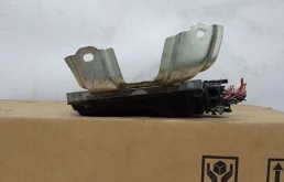 Блок управления двигателем для Toyota RAV4 на фотографиях