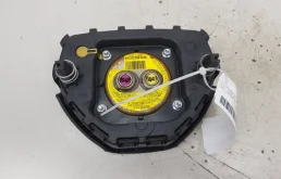 Подушка безопасности водителя для Opel Astra 2008 года на фотографиях