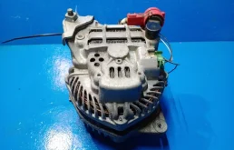 Генератор для Subaru Forester на фотографиях