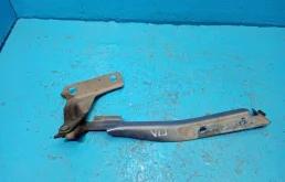 Петля капота левая для Nissan Note 2012 года на фотографиях