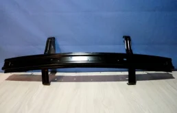 Усилитель заднего бампера для Hyundai Solaris на фотографиях