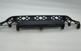 Кронштейн заднего бампера левый для Audi Q7 на фотографиях