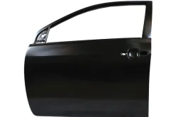 Дверь передняя левая для Toyota Corolla 2012 года на фотографиях