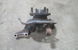 Кулак поворотный правый для Chevrolet Rezzo на фотографиях