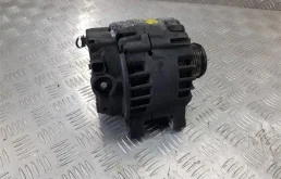 Генератор для Citroen Berlingo 2013 года на фотографиях