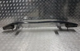 Усилитель заднего бампера для Hyundai Solaris на фотографиях