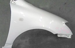 Крылья для Toyota Corolla 2003 года на фотографиях