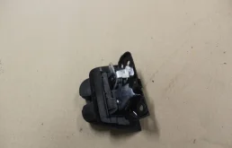 Замок багажника для Audi Q7 на фотографиях