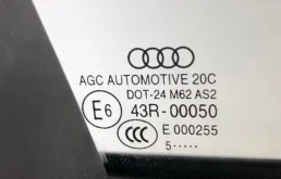 Стекло двери переднее правое для Audi Q7 на фотографиях