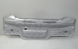 Панель кузова задняя для Hyundai Solaris 2022 года на фотографиях