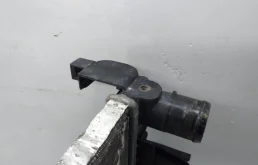 Радиатор охлаждения ДВС для Renault Sandero на фотографиях