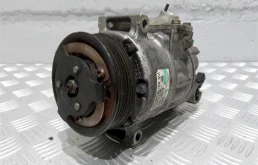 Компрессор кондиционера для Volkswagen Passat 2010 года на фотографиях