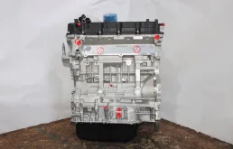 Двигатель без навесного для Kia Sorento 2015 года на фотографиях