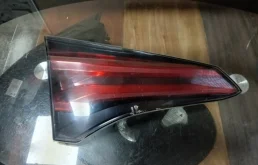 Фонарь внутренний левый для Toyota RAV4 XA40 rest 2015-2019