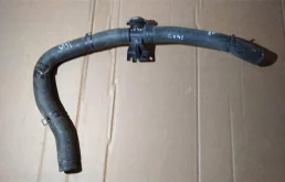 патрубок радиатора верхний правый (1370A230) для Mitsubishi Lancer 10 Седан CY 2007-2011