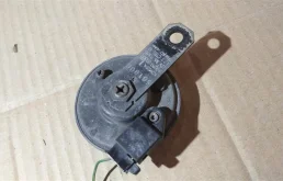 Звуковой сигнал для Toyota Corolla на фотографиях