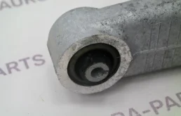 Качающийся рычаг правый для BMW X6 на фотографиях