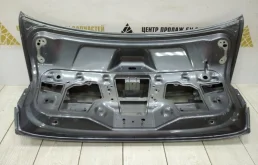 Дверь багажника для Volkswagen Jetta 2017 года на фотографиях