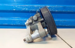 Насос ГУР для Hyundai Solaris 2010 года на фотографиях