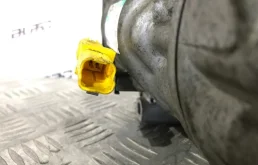 Компрессор кондиционера для Citroen Berlingo 2014 года на фотографиях