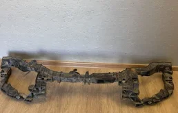 Панель радиатора (телевизор) для Ford Focus III Седан 2011-2015