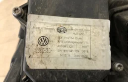Фара ксенон левая для Volkswagen Touareg на фотографиях