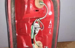 Фонарь левый для Toyota RAV4 на фотографиях