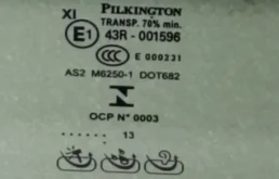 Стекло двери переднее правое для Land Rover Range Rover на фотографиях