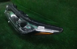 Фары для Toyota Highlander 2018 года на фотографиях