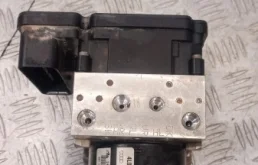 Блок ABS для Audi Q7 на фотографиях