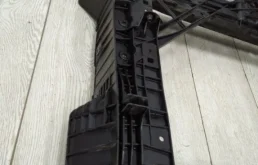 Панель радиатора (телевизор) для Skoda Rapid 2012 года на фотографиях