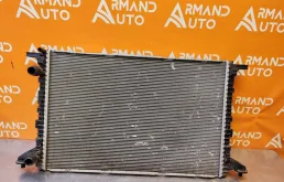 Радиатор двигателя (двс) Audi A4 2015-2025 8W0121251K 5 B9
