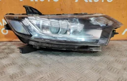Фара Mitsubishi Outlander 2015-2023 8301C854 3, правая