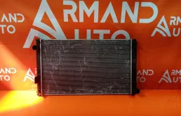 Радиатор двигателя (двс) Toyota RAV4 2015-2019 1640036080 4 CA40