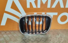 Решетка радиатора BMW X3 2017-2021 51137397465 G01, левая