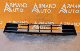 Решетка бампера BMW 5 series 2013-2017 51117331724 F10 F11, передняя