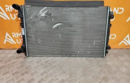 Радиатор двигателя (двс) Audi A3 2012-2020 5Q0121251GQ 3 8V