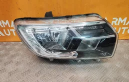 Фара Renault Sandero 2018-2022 260102349R 2, правая