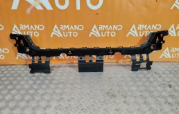 Кронштейн бампера центральный Audi A4 2015-2020 8W5807067DGRU 5 B9, задний