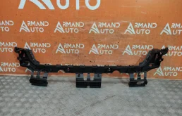 Кронштейн бампера центральный Audi A4 2015-2020 8W5807067DGRU 5 B9, задний