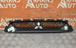 Решетка радиатора Mitsubishi ASX 2010-2013 6402A216 1 GA0