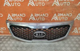 Решетка радиатора KIA Sorento 2009-2012 863502P000 2 XM