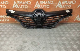 Решетка радиатора Renault Kaptur 2016-2020 623107303R 1