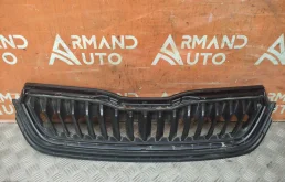 Решетка радиатора Skoda Rapid 2020-2023 60U8536689B9 2